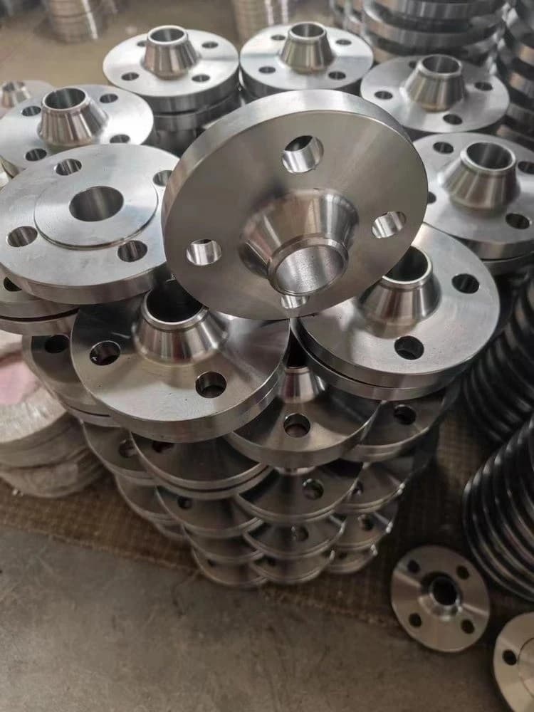 Brida de coll soldable tipus WN de 6 polzades Sch40, pressió nominal 300 Lb - Acer inoxidable 317
